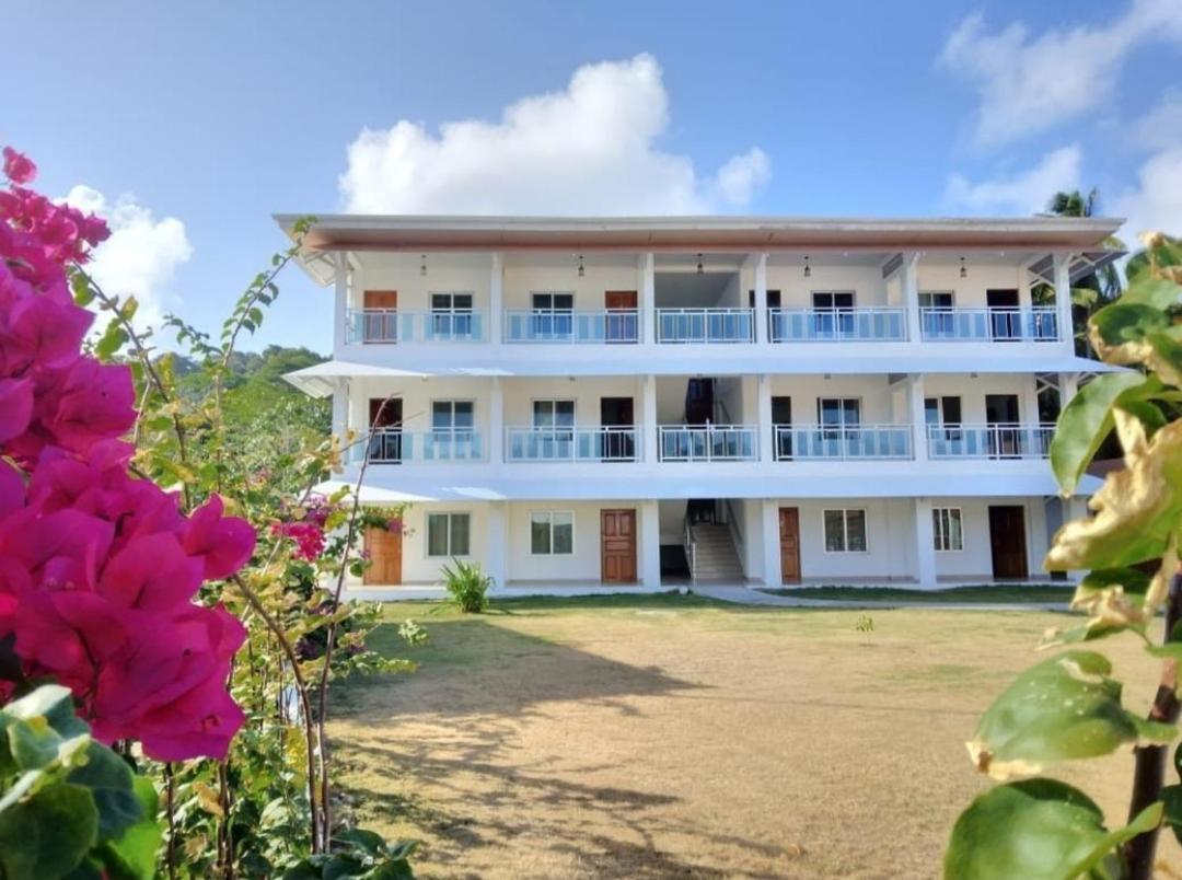 Hotel Candy Rose Colon Buitenkant foto
