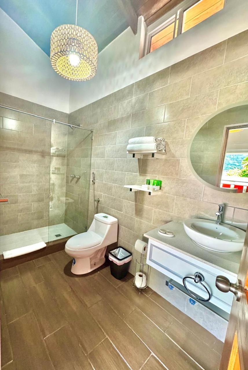 Hotel Candy Rose Colon Buitenkant foto